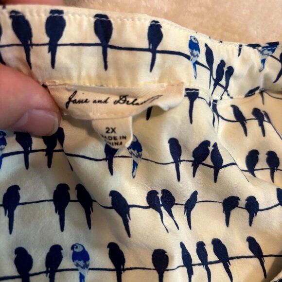 Jane & Delancey Bird Print Blouse – Women’s 2X Button Front Top - Picture 2 of 5